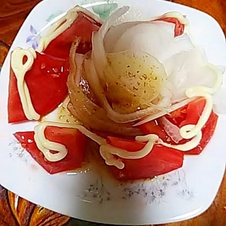 新玉ねぎトマトのバジル醤油マヨネーズ